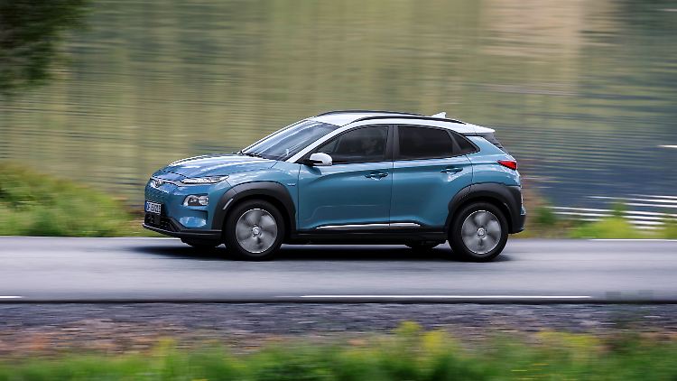 Das Klein-SUV mit E-Antrieb fällt mit 4,18 Meter Länge recht kompakt aus.