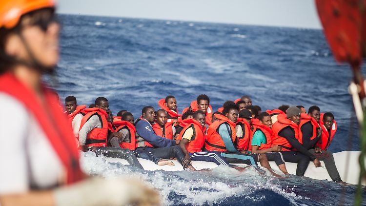 Bei einem Rettungseinsatz der "Seefuchs" im Juni.