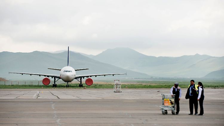 Das Flugzeug Richtung Türkei verließ die Mongolei schließlich ohne den gekidnappen türkischen Staatsbürger. Wie der Mann letztendlich gefunden werden konnte, ist unklar.