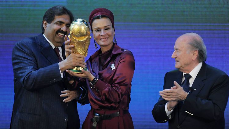 Bei der WM-Vergabe im Jahr 2010 gewinnt überraschend Katar.