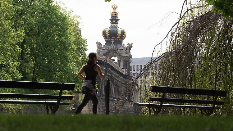 Wer Sport treibt, fühlt sich wohler in seiner Haut. Und das fördert die Gesundheit.