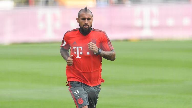 Arturo Vidal kämpft künftig beim FC Barcelona Fußball.
