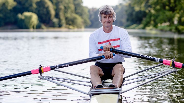 Auch mit 65 Jahren immer noch regelmäßig auf dem Wasser: Peter-Michael Kolbe.