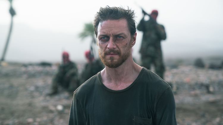 James McAvoy als James More in "Grenzenlos": Er soll in Somalia eine islamistische Terrorzelle sprengen.