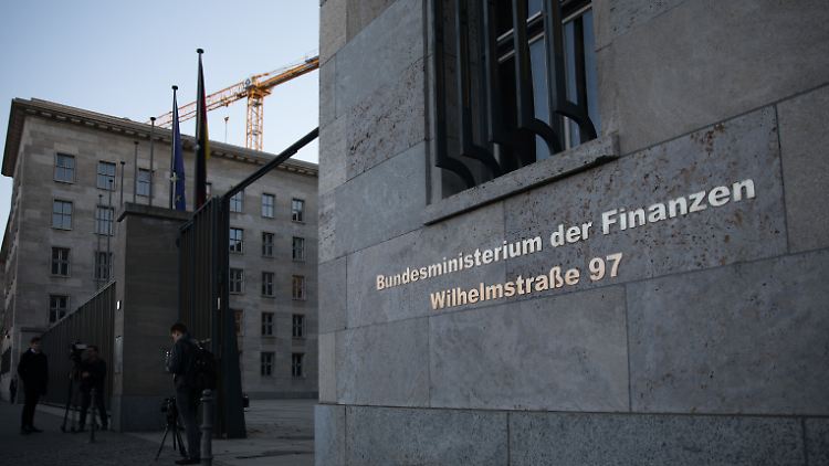 Die öffentlichen Kassen füllen sich.