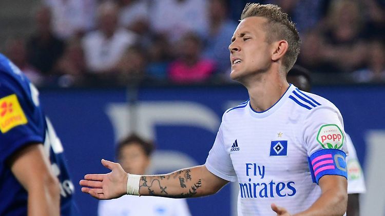 "Wir haben als Kollektiv voll versagt. Das darf uns nicht wieder passieren", sagt HSV-Kapitän Lewis Holtby.
