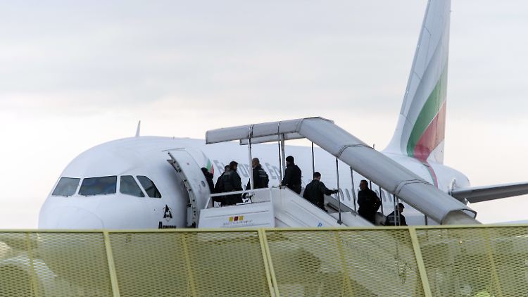 In diesem Jahr wurden bereits 148 Menschen nach Afghanistan abgeschoben. Künftig sollen es deutlich mehr werden.