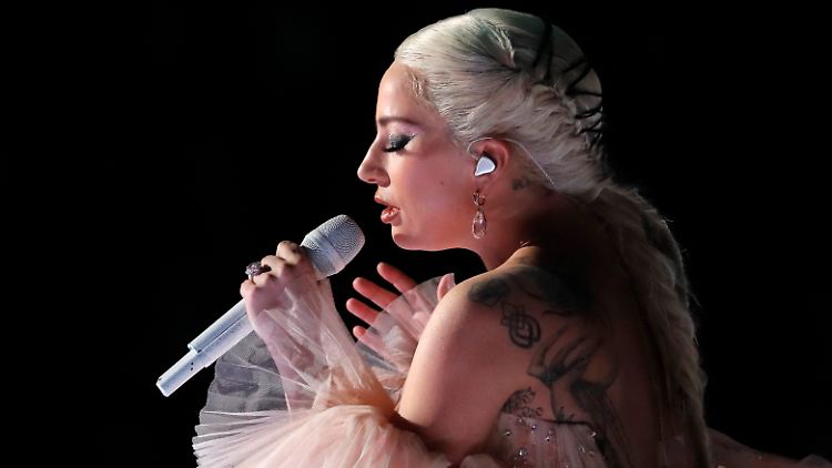 Mit den Konzertreihen "Lady Gaga Enigma" und "Lady Gaga Jazz & Piano" will der Popstar in Las Vegas durchstarten.
