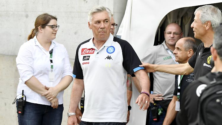 Wer ist er denn? Carlo Ancelotti und Lucien Favre.