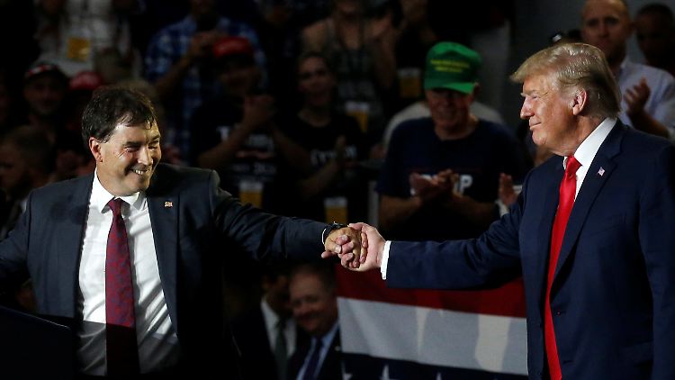 Balderson mit Trump bei einem gemeinsamen Wahlkampfauftritt am vergangenen Wochenende.