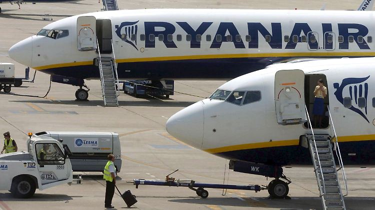 Von dem Streik bei Ryanair sind 42.000 Kunden betroffen.