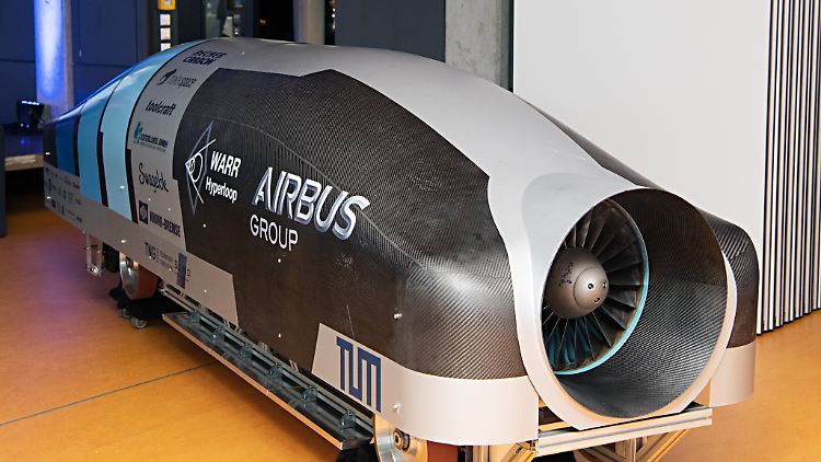 Damit könnte es künftig in den Urlaub gehen: Vision eines Hyperloop-Pods.