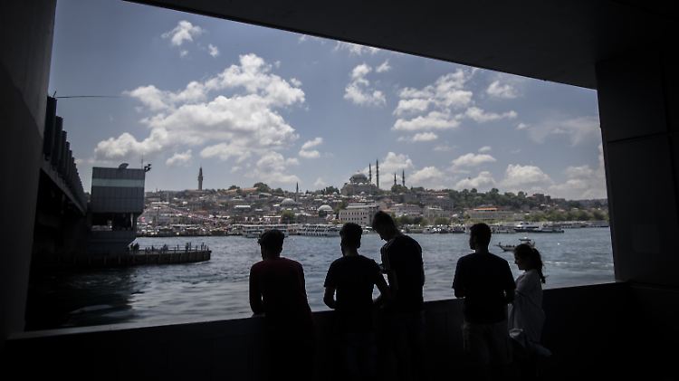 Wohin steuert die Türkei unter Erdogan? "Das Land läuft Gefahr, auf eine Pleite zuzusteuern." 