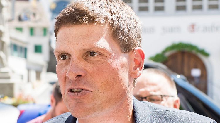 Ex-Radprofi Jan Ullrich wurde in eine geschlossene psychiatrische Klinik gebracht.