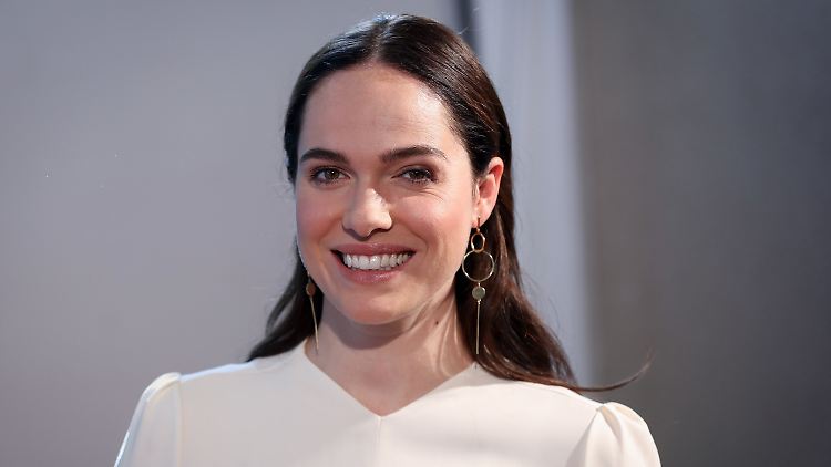 Die Frau nach Hanns von Meuffels: Verena Altenberger wird Elisabeth Eyckhoff verkörpern. 