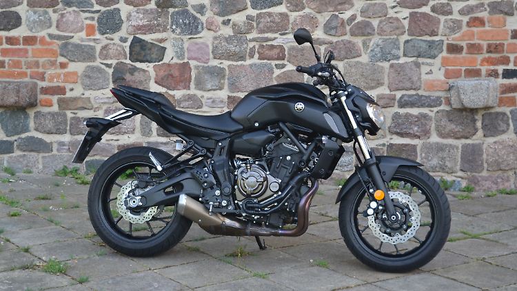 Die Yamaha MT-07 gehört seit Jahren zu den meistverkauften Motorrädern in Europa. Und das hat seine Berechtigung.