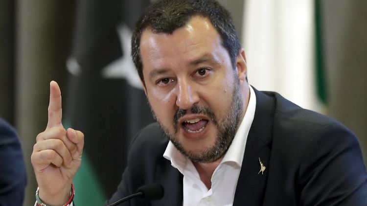 Für Matteo Salvini steht die Sicherheit der Italiener an erster Stelle.
