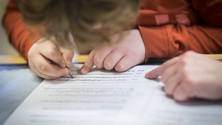 Vom digitalen Unterricht sind viele deutsche Schulen noch weit entfernt. 
