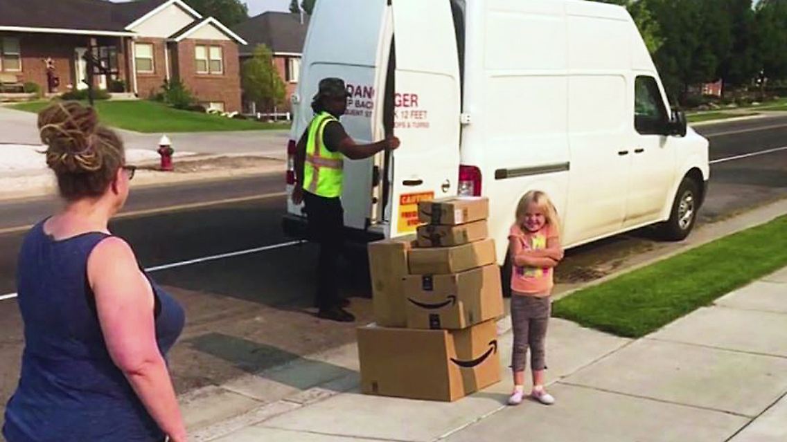 Kinder Amazon.JPG