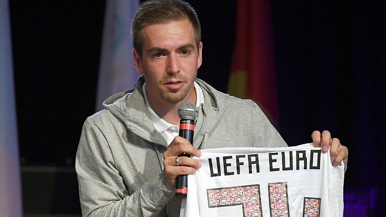 Sollte die EM 2024 in Deutschland stattfinden, bekommt Philipp Lahm den Posten als Organisationschef.
