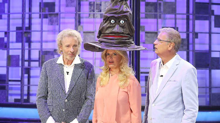 Auch die RTL-Produktion "Denn sie wissen nicht, was passiert! Die Jauch-Gottschalk-Schöneberger-Show" ist nominiert.