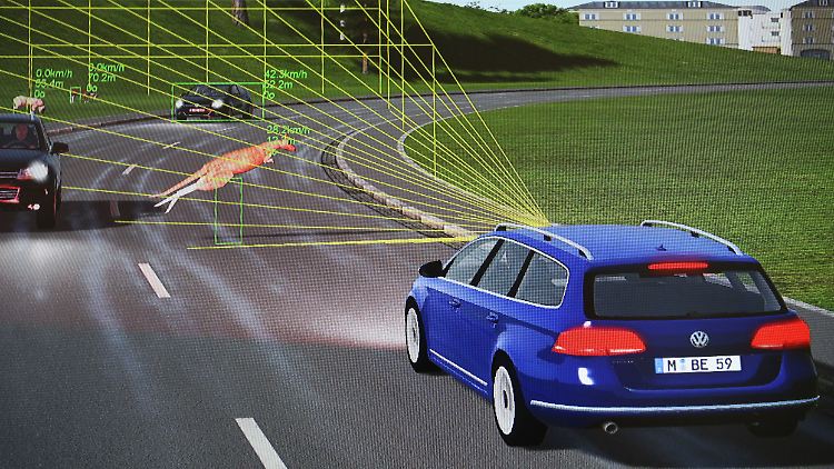 Im Ernstfall muss die Software entscheiden wer bei einem drohenden Unfall dran glauben muss.