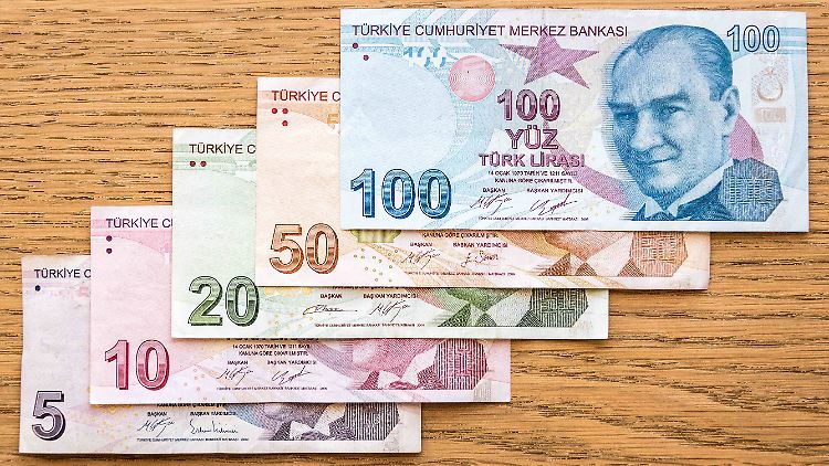 Die Lira befindet sich derzeit im Rekordtief zum Euro. 