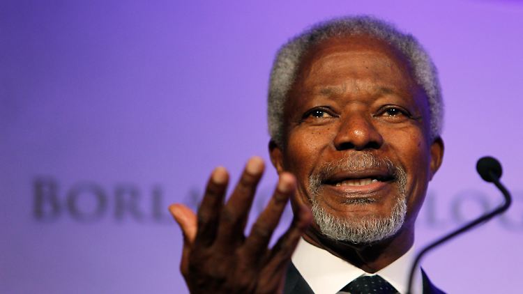 Kofi Annan spricht im Oktober 2010 zum World Food Prize Symposium.
