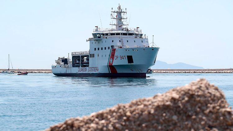 Die "Diciotti" im Einsatz im Mittelmeer.