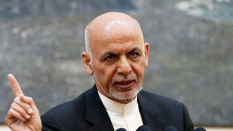 Afghanistans Präsident Ghani kündigt Waffenruhe mit Taliban an. Sie soll offenbar drei Monate gelten.