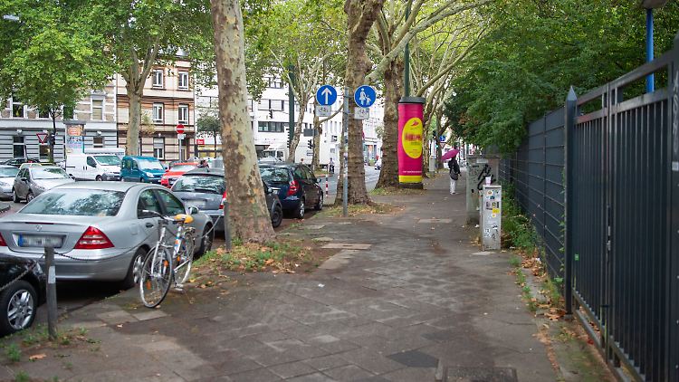 Bluttat in der Landeshauptstadt: Der Tatort in Düsseldorf nach der Reinigung.