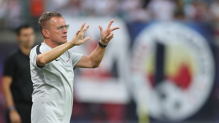 Auf Rangnick und seine ELf kommenden anstrengende Wochen zu.
