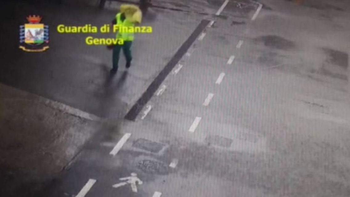 Brücke Genua.JPG