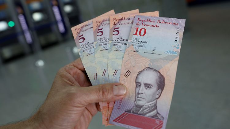 Das sind die neuen Bolivar-Scheine.