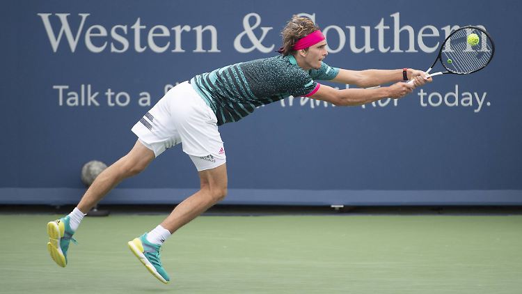Wieder erfolgreich dem Ball hinterherjagen - das will Alex Zverev mit Ivan Lendls Hilfe schaffen.