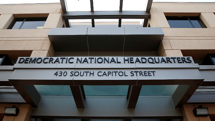 Unbekannte wollten sich offenbar Zugang zu der Wählerdatenbank der Demokratischen Partei in den USA beschaffen.