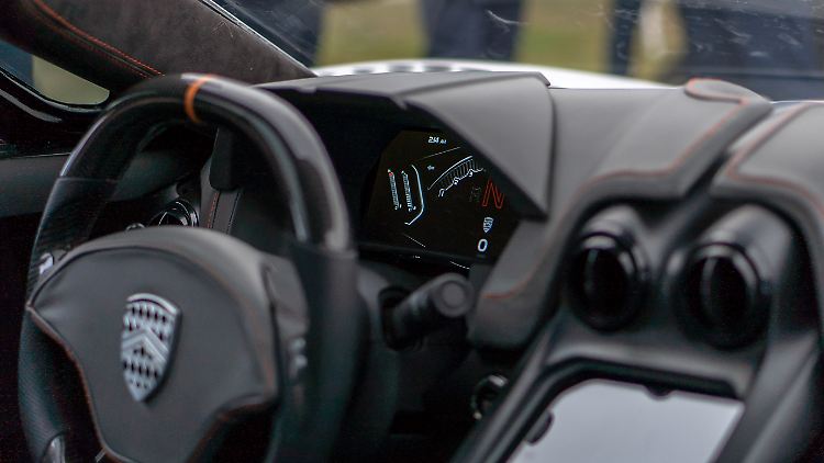 Viel ist vom Cockpit des SSC Tuatara nicht zu erkennen.