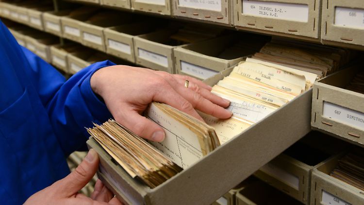 Von der Zentralen Namenskartei des Internationalen Suchdienstes (ITS) erhoffen sich Angehörige Informationen zu Weltkriegsverschollenen.