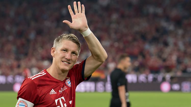 Abschiedsspiel für einen ganz Großen: Schweinsteiger sagt "Servus".