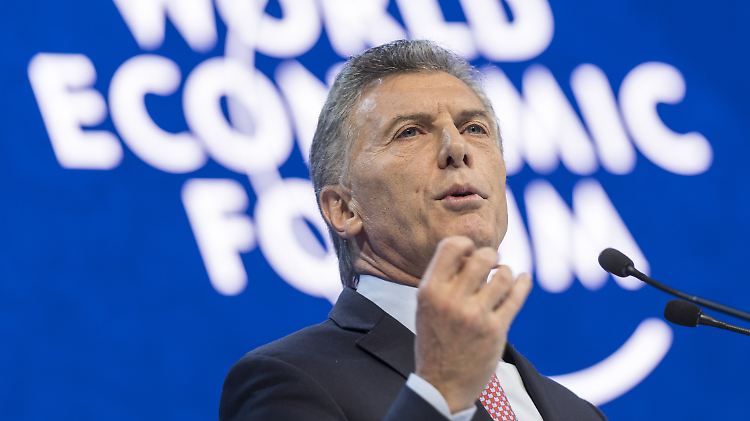 Die Vorziehung der IWF-Hilfen ziele darauf ab, die Unsicherheiten zu beseitigen, sagte der argentinische Präsident Macri.