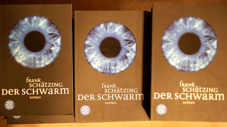 "Der Schwarm", 2004 erschienen, war Schätzings fünfter Roman.