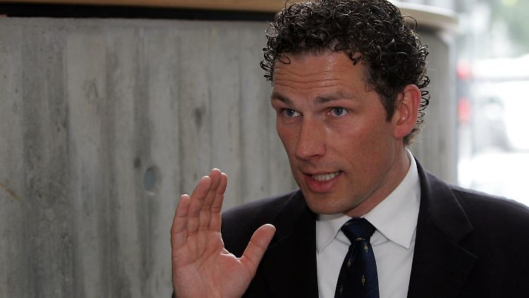 Politiker Jan Timke beteuert, er stehe in keiner Verbindung zur Erstveröffentlichung des Haftbefehls.