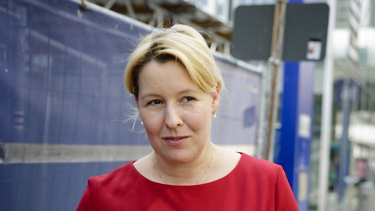 Franziska Giffey kommt in das unruhige Chemnitz.