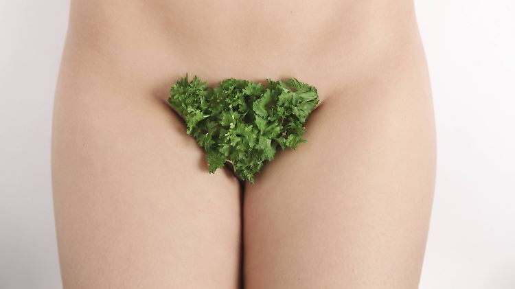 Sugaring, Waxing, Rasur, Epilation: Den Schamhaaren wird heutzutage übel mitgespielt.