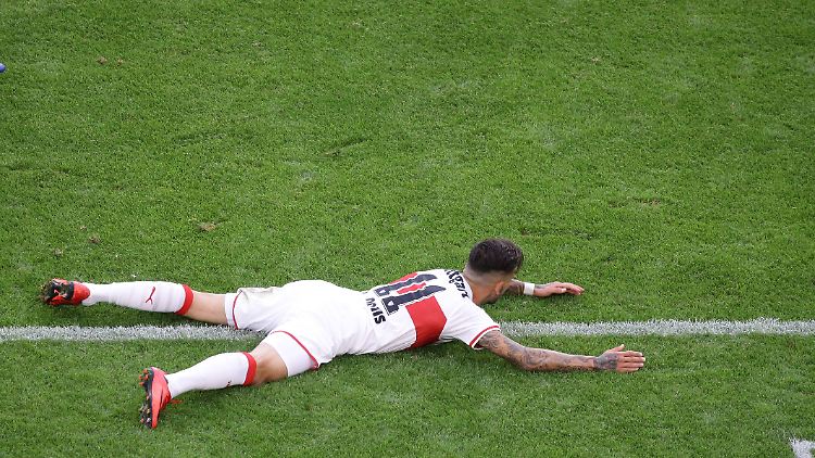 Der Saisonstart war für den VfB Stuttgart eine schmerzhafte Fußball-Bruchlandung.