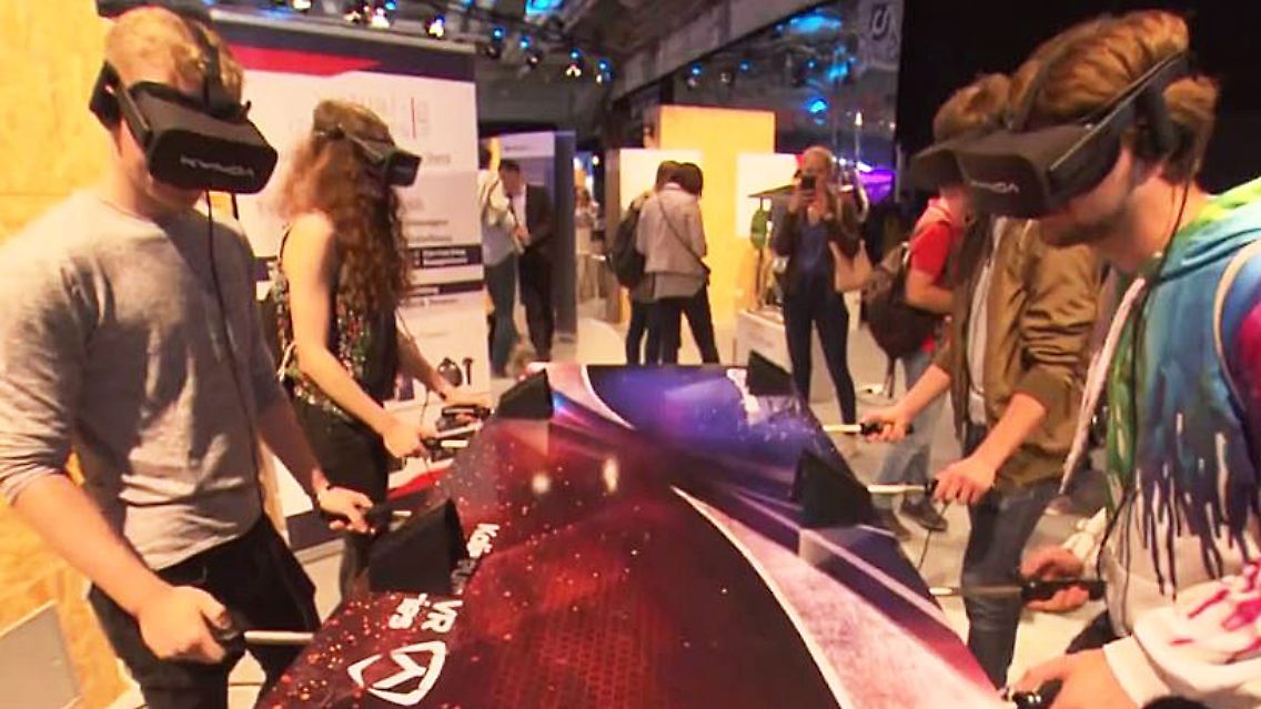 VR-Kicker.JPG