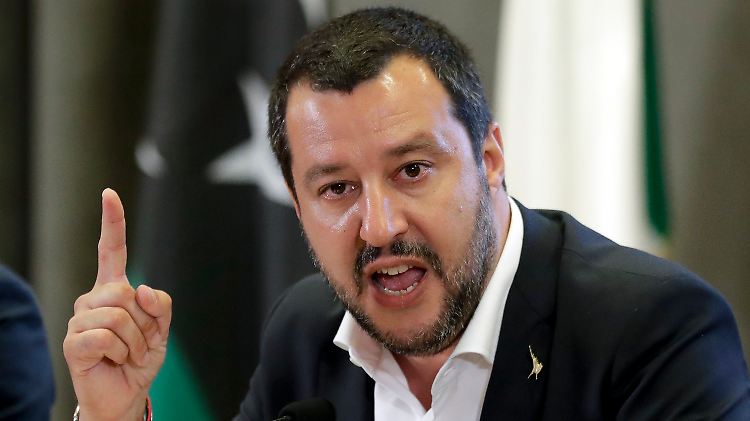 Patronaggio hatte Ende August ein Ermittlungsverfahren gegen Salvini (Bild) wegen Freiheitsberaubung, illegaler Festnahmen und Machtmissbrauchs eingeleitet.