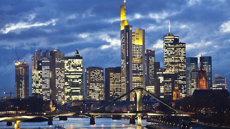 In Europa sind zehn Jahre nach der jüngsten Finanzkrise die Altlasten noch immer nicht abgearbeitet.