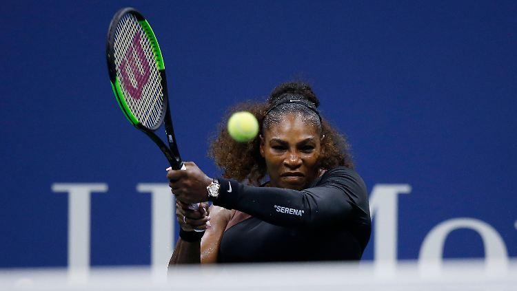 Serena Williams bezwingt die Tschechin Karolina Pliskova eindrucksvoll.