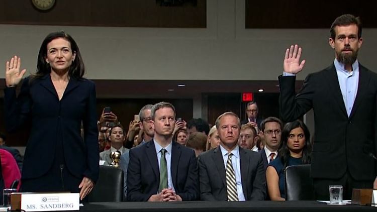 Facebook Twitter.JPG